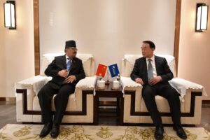 Ambassador met with Mr. Li Baodong, SG of Boao Forum and one picture needs to be changed